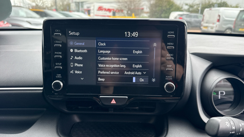 Toyota Yaris 1.5 Hybrid Design 5dr CVT Hybrid Hatchback